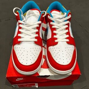 Nike Dunks - LeBron Fruity Pebbles - size 11